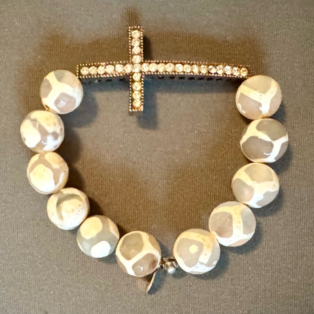 Unique Signed Gemelli Stretch Cross Bracelet